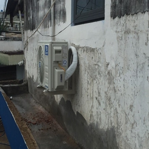 Máy Lạnh Treo Tường Dairry 1.5 Hp DR12SKC