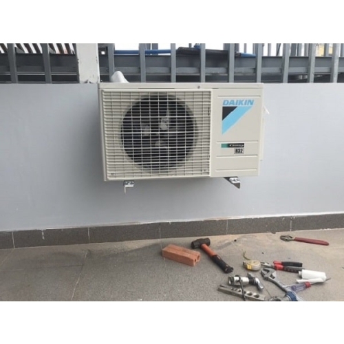 Máy lạnh Daikin Inverter 2 HP FTKF50XVMV model 2023