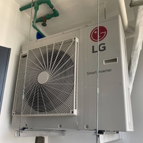 30.Máy Lạnh Multi LG 1 Dàn Nóng 5 Hp + 2 Dàn Lạnh Treo Tường 2.5 Hp