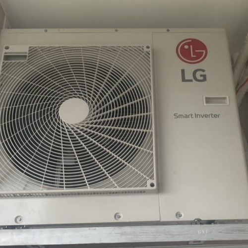 39.Máy Lạnh Multi LG 1 Dàn Nóng 4 Hp + 4 Dàn Lạnh Âm Trần 1 Hướng Thổi 1 Hp - 1.5 Hp