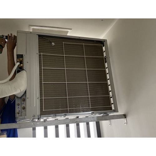 8.Máy Lạnh Multi LG 1 Dàn Nóng 3.5 Hp + 2 Dàn Lạnh Treo Tường 1 Hp + 1 Dàn Lạnh Treo Tường 1.5 Hp