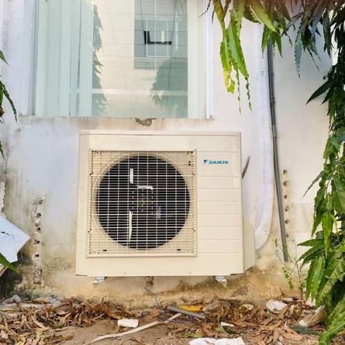 Máy lạnh âm trần 3.5 Hp Daikin FCNQ30MV1 gas R410