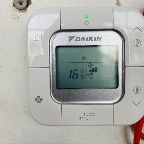 Máy lạnh Daikin FCNQ18MV1 âm trần 2 hp
