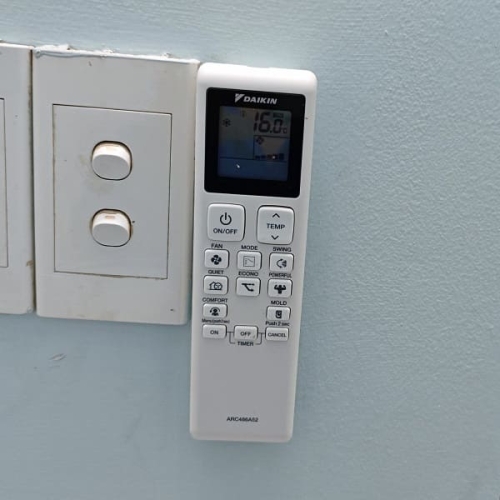 Máy Lạnh Daikin Inverter 1.5 Hp FTKB35YVMV-Model 2024