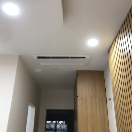53.Máy Lạnh Multi LG 1 Dàn Nóng 4 Hp + 3 Dàn Lạnh Âm Trần 1 Hướng Thổi 1.5 Hp