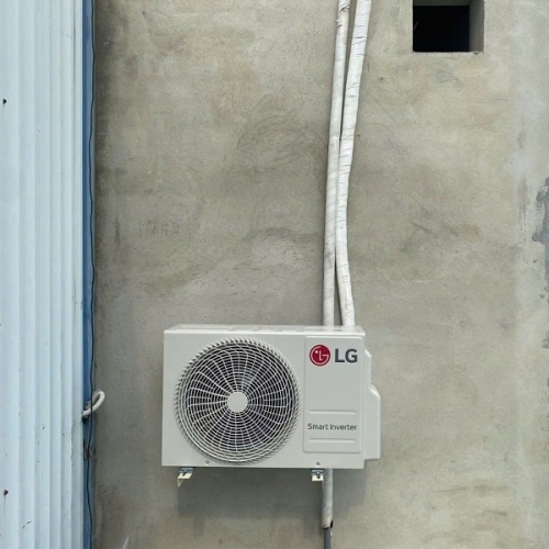 Máy Lạnh Nối Ống Gió LG Inverter 1.0 HP ZBNQ09GL1A0 