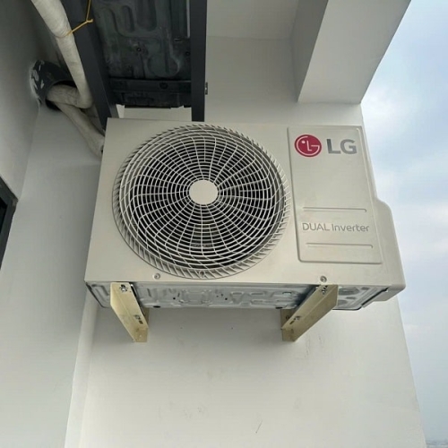 Máy Lạnh LG Inverter 1.5 HP IEC12G2 - Model 2026