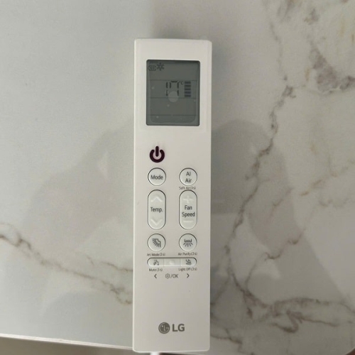 Máy lạnh LG DUALCOOL™Inverter AI Air 1 chiều 9.000 BTU (1HP) IDC09M1 Model 2025