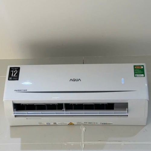 Máy lạnh treo tường Aqua Inverter 1.5 HP AQA- RV13ME - Model 2025