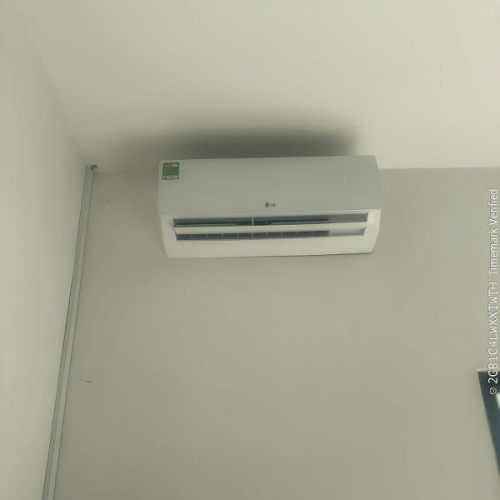 Máy Lạnh Treo Tường LG Inverter 1.0 HP IFC09M1 Model 2026