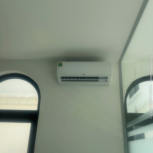 Máy Lạnh Treo Tường LG Inverter 2.5 HP IFC24M1 Model 2026
