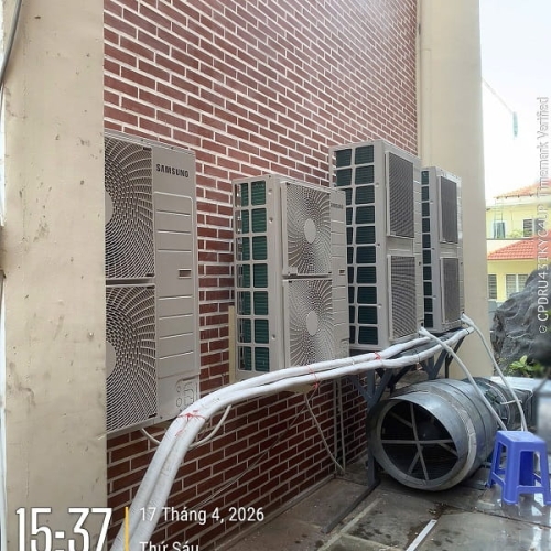 Máy Lạnh Tủ Đứng Samsung Inverter 10 HP AC096BNPDBC/TC
